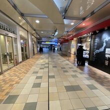 朝のエキュート品川