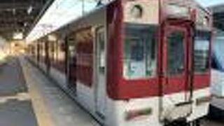 2両編成でのんびりと進む