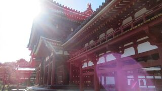 内部拝観が素晴らしい