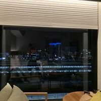 部屋からの景色（夜」