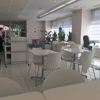 朝食はここで頂きます