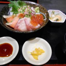 北の味紀行と地酒 北海道 浜松町世界貿易センタービル店