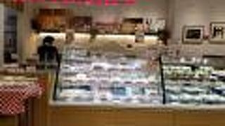 アントニオズデリ