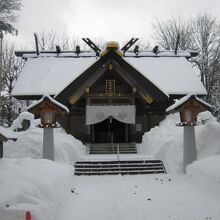極寒期の和寒神社は凛とした美しさが感じられます