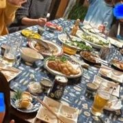 ゲストハウスも併設しているが　大人数での食事　飲食は・・・？