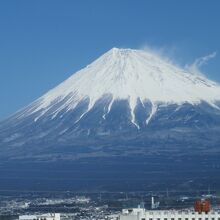 偉大な山