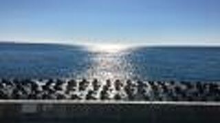 晴れていて海が綺麗。