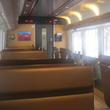 自由席車両として利用できるはまなすラウンジはとても快適！