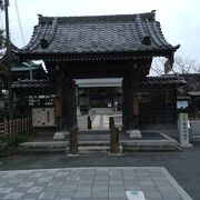 草加宿の祖である大川図書が創建