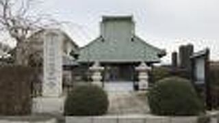 尼寺として、地域の人々の心の支えになっている