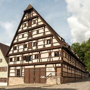 ディンケルスビュール：キンダーツェッヒェの祭り用倉庫、祭りの歴史的な経緯は次のようなものだ。