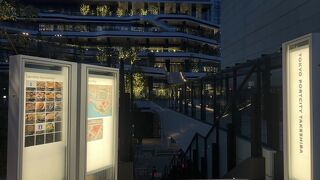 閉まっている店舗が多かった