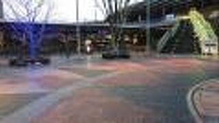 JR岐阜駅前のライトアップが綺麗でした