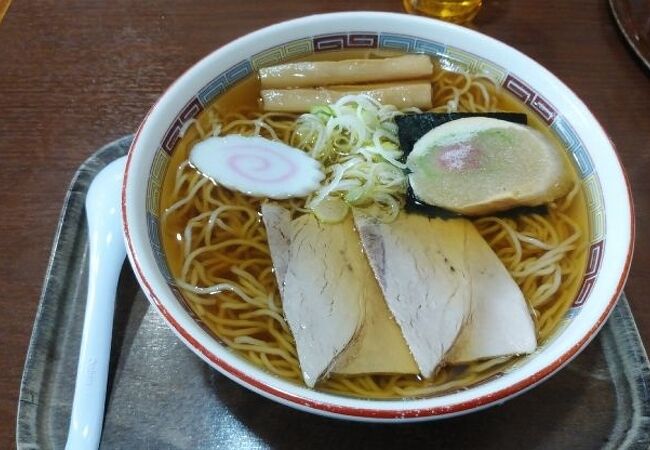 あっさりとした醤油ラーメン