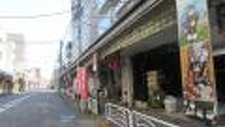 のらくろ館もあります