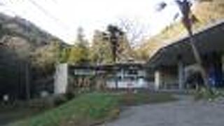 地獄と極楽を回れます。