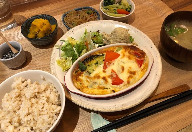 アプサラ定食 ♪