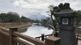 甲突川に架かる趣のある橋