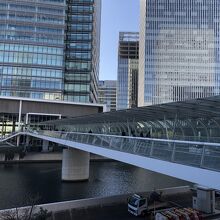 マルイシティ横浜の前から