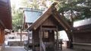 地下鉄藤崎駅すぐそばです。