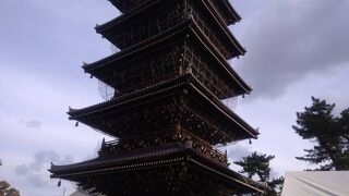 国内の木造塔として3番目の高さ