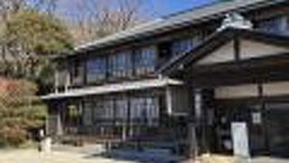 製糸場の建物が保存されている