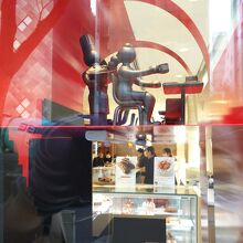 本館の隣にあるアネックスのお菓子のショップ