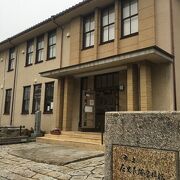 学校のような建物