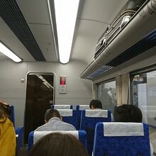 近鉄特急車内