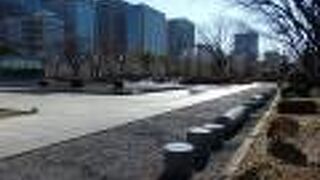 皇居・江戸城散策で和田倉噴水公園に寄りました