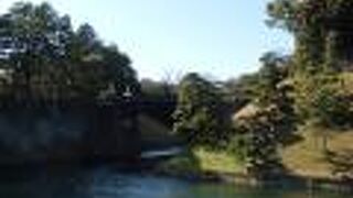 皇居・江戸城散策で二重橋を渡りました