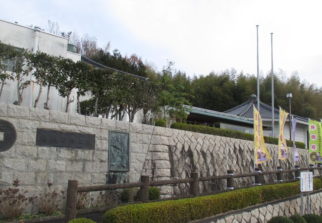 隣には大村神社があります。