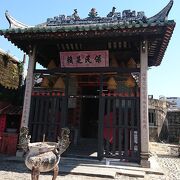 聖ポール天主堂跡近くにある中国式寺院