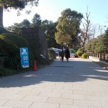 門があった石垣の様子です。