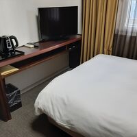 シンプル清潔にまとめたお部屋で落ち着けます。