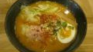 辛みそラーメンが一番人気となっています