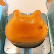 猫の形のチーズケーキ
