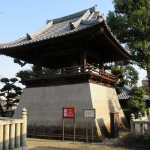 こちらは江戸中期の「鐘楼」