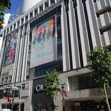 建物は立派なんだけど