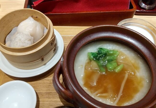 東武デパートレストラン街の中国お粥の店