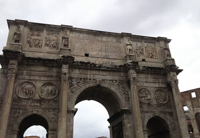 コンスタンティヌスの凱旋門 クチコミ アクセス 営業時間 ローマ フォートラベル