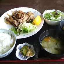 梅肉生姜焼き定食