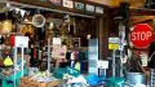 アメリカンビレッジ内にある大型ショップ