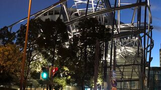 現代美術中心！