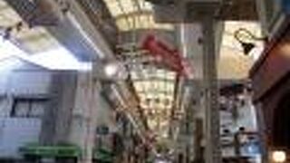 買い物が楽しい商店街です