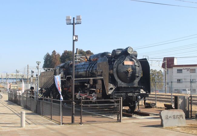 御殿場駅前にＳＬが保存されています