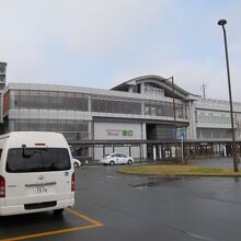 宗げなバス乗り場はＪＲ秋田駅・東口道路沿い