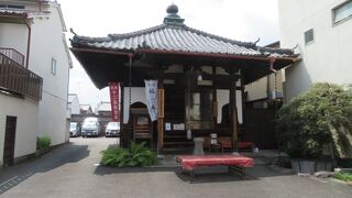 小さなお堂です