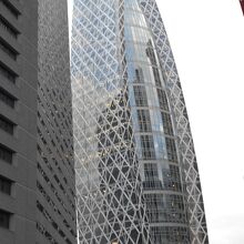 東京モード学園コクーンタワー