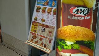 沖縄を代表するハンバーガー